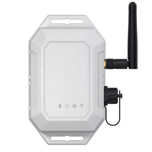 De BlueStar Bridge GSM: GPS-tracking en mobiele verbinding voor je boot